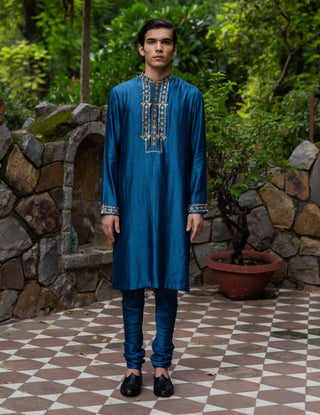 Cobalt blue embroidered silk kurta with chudi pants