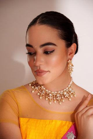 Necklace Set for Festive – Gold Sharavi Kundan Necklace Set by Zevar by Geeta