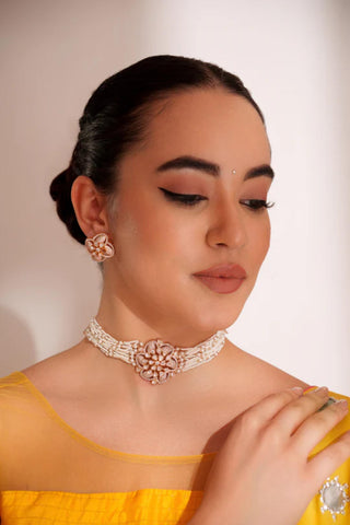 Choker Set For Festive– Gold Riyana Kundan by Zevar by Geeta