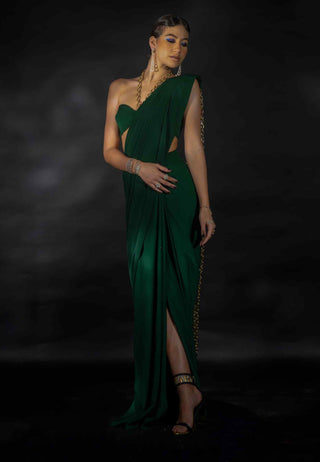 Emerald green chain strings saree and blouse