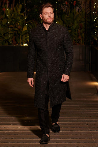 Black embroidered hitch bandhgala sherwani set