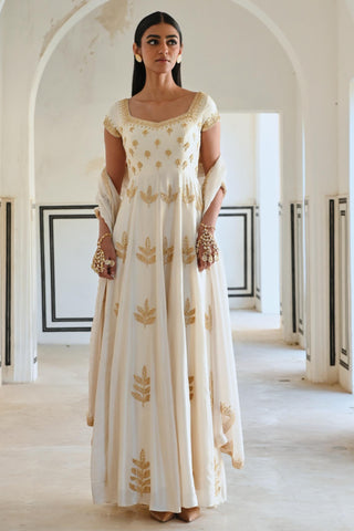 Ivory rahi cap length anarkali with dupatta