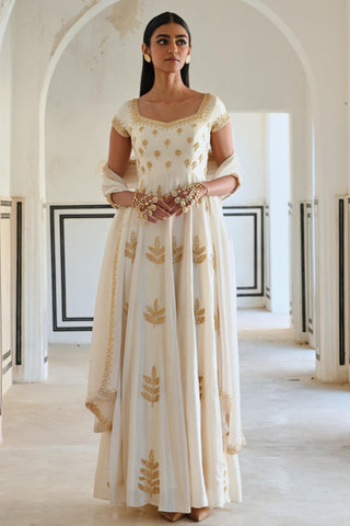 Ivory rahi cap length anarkali with dupatta