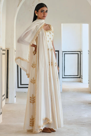 Ivory rahi cap length anarkali with dupatta