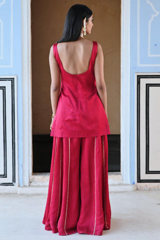 Red rahi short kurta with palazzo and dupatta