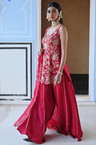 Red rahi short kurta with palazzo and dupatta