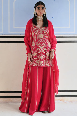 Red rahi short kurta with palazzo and dupatta