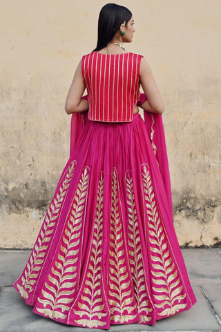 Fuchsia pink rahi lehenga with blouse and dupatta