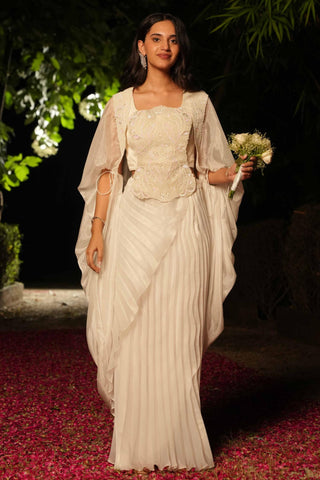 Ivory dil se zaraa cape set