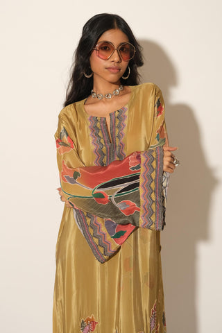 Kurta Set for Indian Wedding – Yellow Serigraph by Label Esha Amin