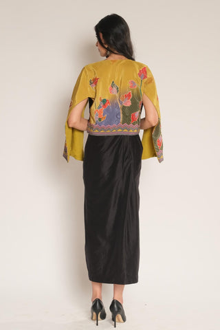 Cape Jacket for Indian Wedding – Yellow Serigraph Embroidered by Label Esha Amin