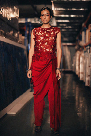 Red fahrenheit appliqué tie-up vest