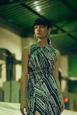Multicolor fahrenheit braille printed ruched dress