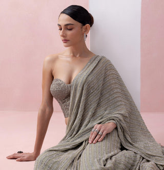 Gray reverie-festive sari with aanchal and corset