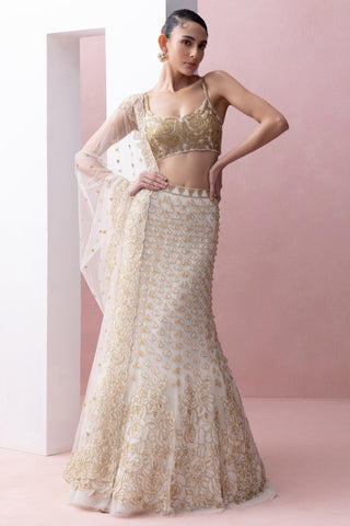 Ivory reverie-festive lehenga set