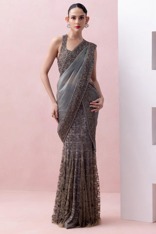 Gray reverie-festive skirt with aanchal and blouse