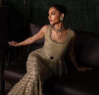 Green oraan peplum with slit skirt