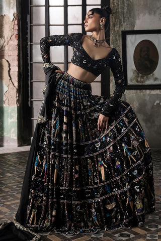 Black oraan lehenga set