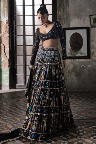 Black oraan lehenga set