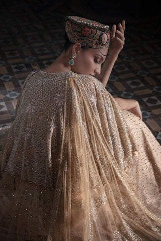 Peach oraan lehenga set with cape