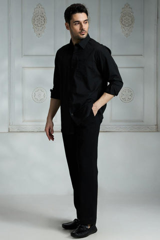 Black solid shirt