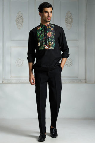 Black yoke printed shirt
