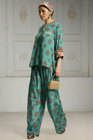 Blue butti printed tunic set