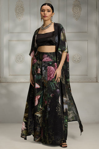 Black botanical cape set