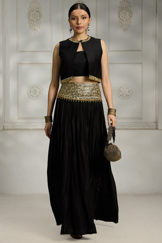 Black short jacket set