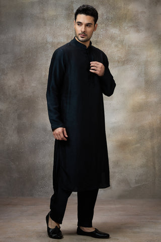 Black solid kurta set