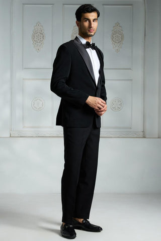 Black solid flap blazer