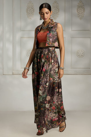 Orange short jacket styled cape set