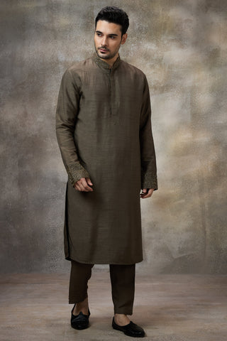 Green solid kurta set