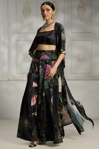 Black botanical cape set