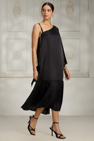 Black one shoulder dress