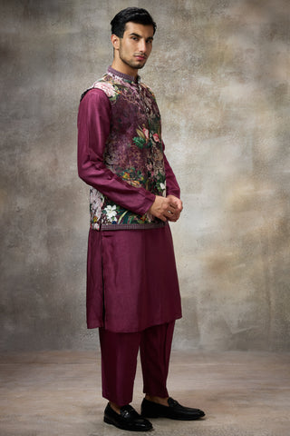 Maroon signature koti with kurta set