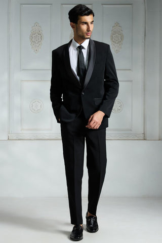 Black satin solid blazer