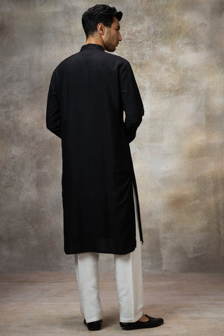 Black embellished kurta set
