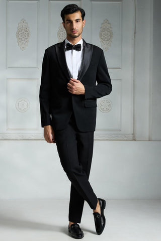 Black solid flap blazer