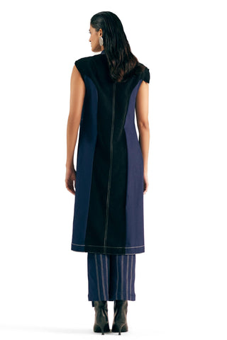 Sleeveless Trench Modern Denim - Blue Denim Trench by Essé