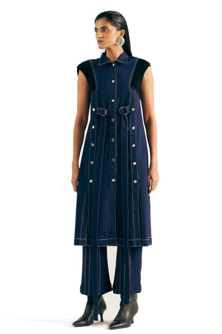 Sleeveless Trench Modern Denim - Blue Denim Trench by Essé