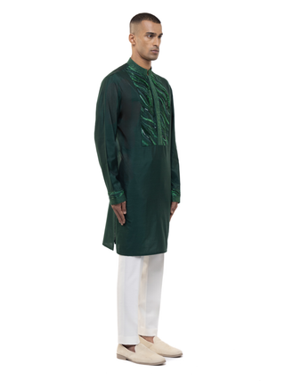 Green geometric waves embellished kurta set
