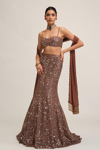 Lehenga Set - Indian Wedding - Beige Modern Maharani Fishcut by Vvani by Vani Vats