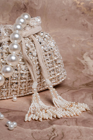 Ivory flower bed nano bag