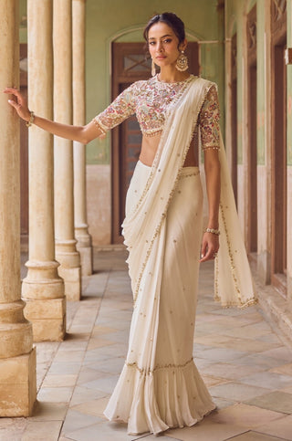 GUL17 Amaal Saree by Tamanna Punjabi Kapoor at Mrs. G