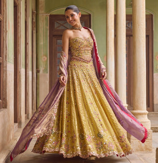 GUL23 Jannat Lehenga by Tamanna Punjabi Kapoor at Mrs. G