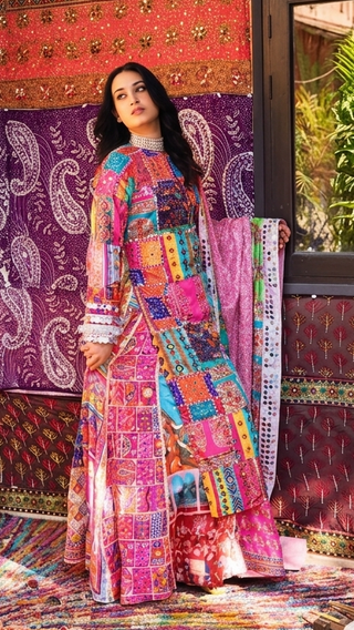 Kurta Set Heritage Wear - Multicolor Miraaya Heirloom Kurta Set by Banjara Trail