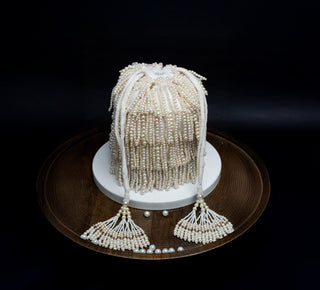 White gilt raindrops bag