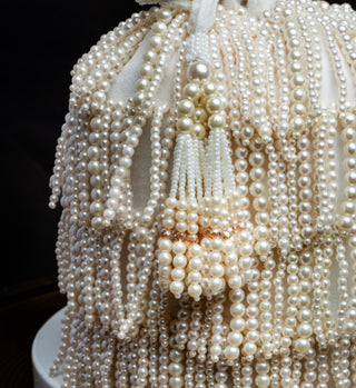 White gilt raindrops bag