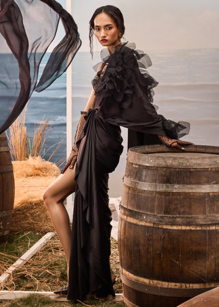 Black florentia drape sari with bodysuit